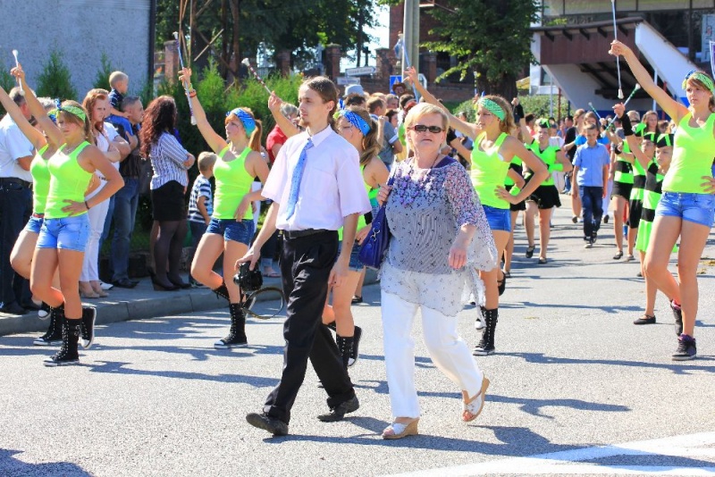 Zdjęcie w galerii na portalu naszwodzislaw.com: W Lubomi prawdziwa dożynkowa rewia wiadomości z regionu