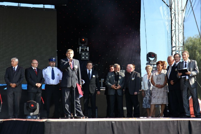 Zdjęcie w galerii na portalu naszwodzislaw.com: W Lubomi prawdziwa dożynkowa rewia wiadomości z regionu