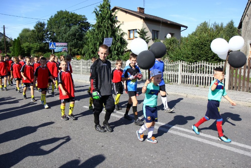 Zdjęcie w galerii na portalu naszwodzislaw.com: W Lubomi prawdziwa dożynkowa rewia wiadomości z regionu