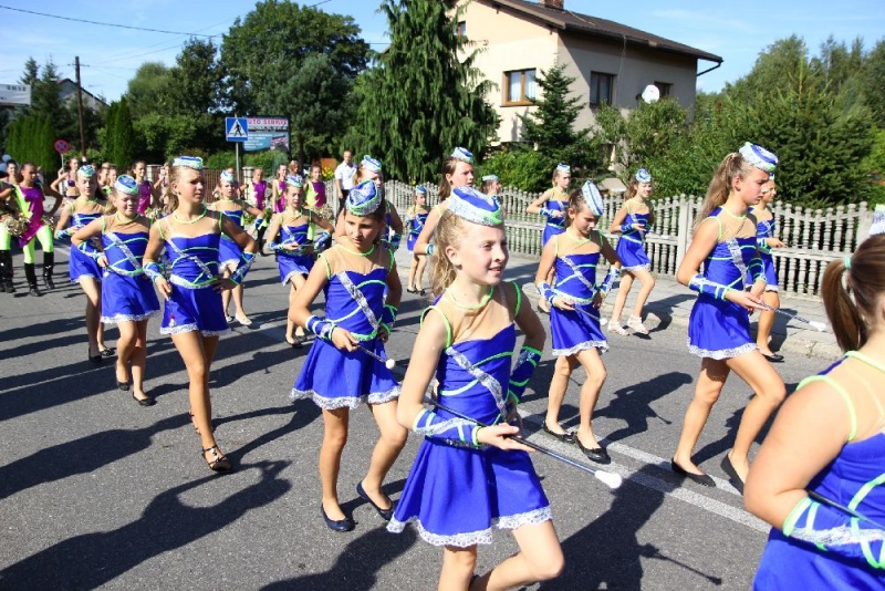 Zdjęcie w galerii na portalu naszwodzislaw.com: W Lubomi prawdziwa dożynkowa rewia wiadomości z regionu