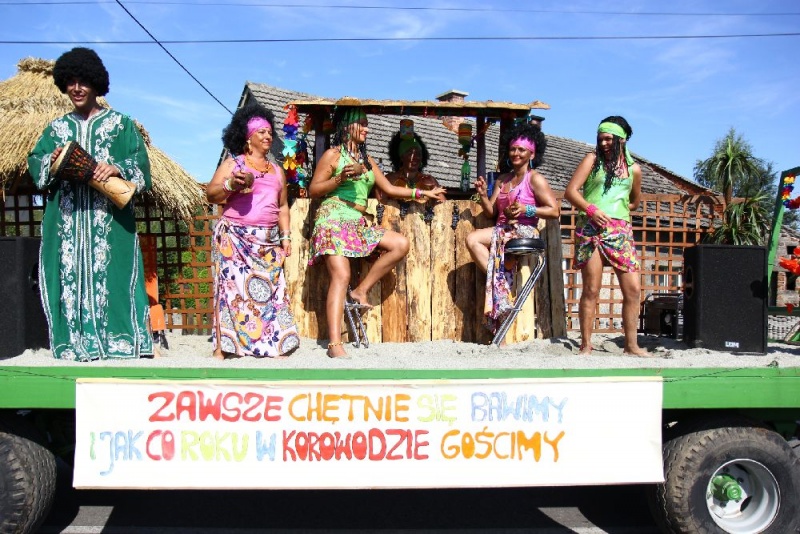 Zdjęcie w galerii na portalu naszwodzislaw.com: W Lubomi prawdziwa dożynkowa rewia wiadomości z regionu