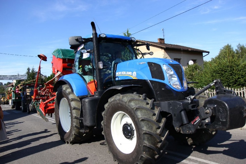 Zdjęcie w galerii na portalu naszwodzislaw.com: W Lubomi prawdziwa dożynkowa rewia wiadomości z regionu