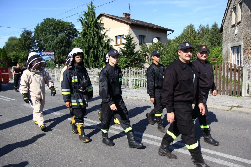 Zdjęcie w galerii na portalu naszwodzislaw.com: W Lubomi prawdziwa dożynkowa rewia wiadomości z regionu