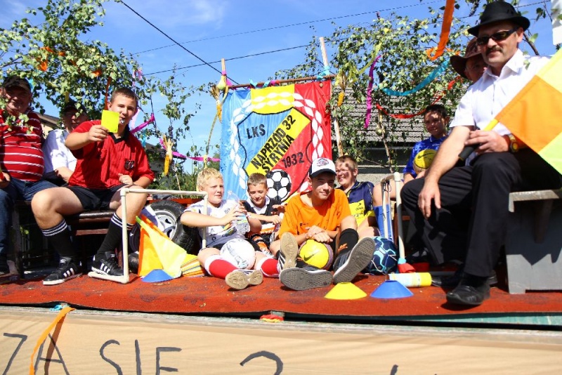 Zdjęcie w galerii na portalu naszwodzislaw.com: W Lubomi prawdziwa dożynkowa rewia wiadomości z regionu