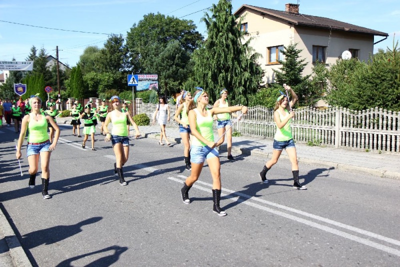 Zdjęcie w galerii na portalu naszwodzislaw.com: W Lubomi prawdziwa dożynkowa rewia wiadomości z regionu