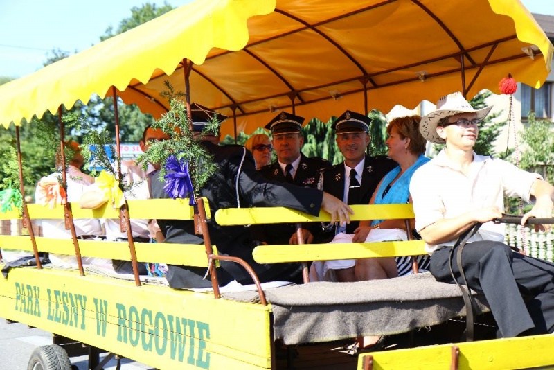 Zdjęcie w galerii na portalu naszwodzislaw.com: W Lubomi prawdziwa dożynkowa rewia wiadomości z regionu
