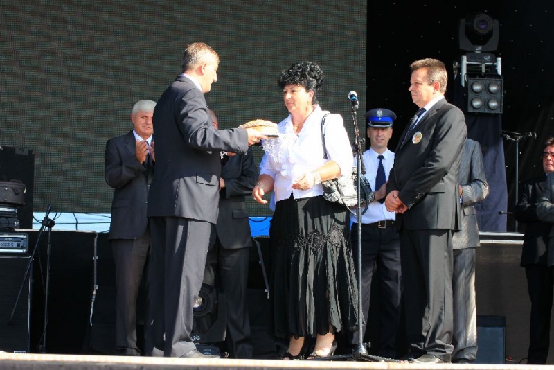 Zdjęcie w galerii na portalu naszwodzislaw.com: W Lubomi prawdziwa dożynkowa rewia wiadomości z regionu