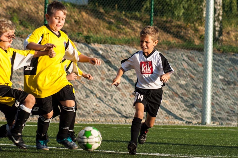 Zdjęcie w galerii na portalu naszwodzislaw.com: Przyszłość pokonała Naprzód wiadomości z regionu