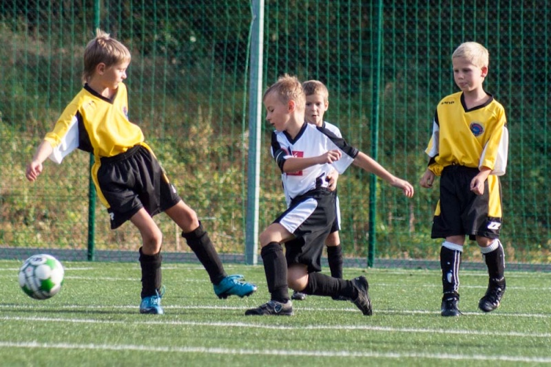 Zdjęcie w galerii na portalu naszwodzislaw.com: Przyszłość pokonała Naprzód wiadomości z regionu