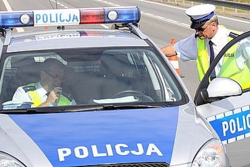 Zdjęcie w galerii na portalu naszwodzislaw.com: Bezpiecznie na drogach w pograniczu wiadomości z regionu