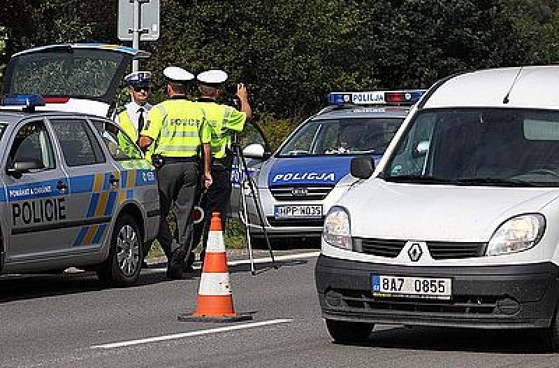 Zdjęcie w galerii na portalu naszwodzislaw.com: Bezpiecznie na drogach w pograniczu wiadomości z regionu