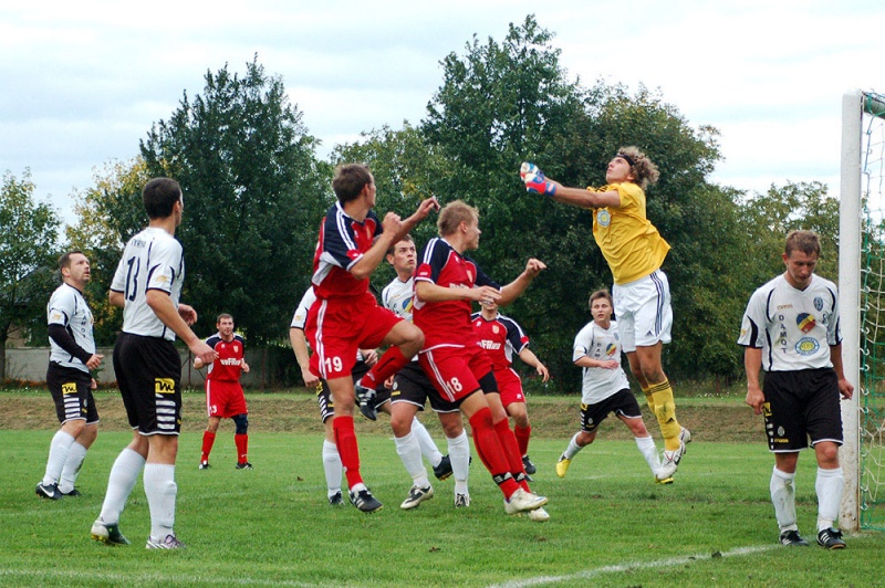 Zdjęcie w galerii na portalu naszwodzislaw.com: Pewna wygrana Rafako wiadomości z regionu