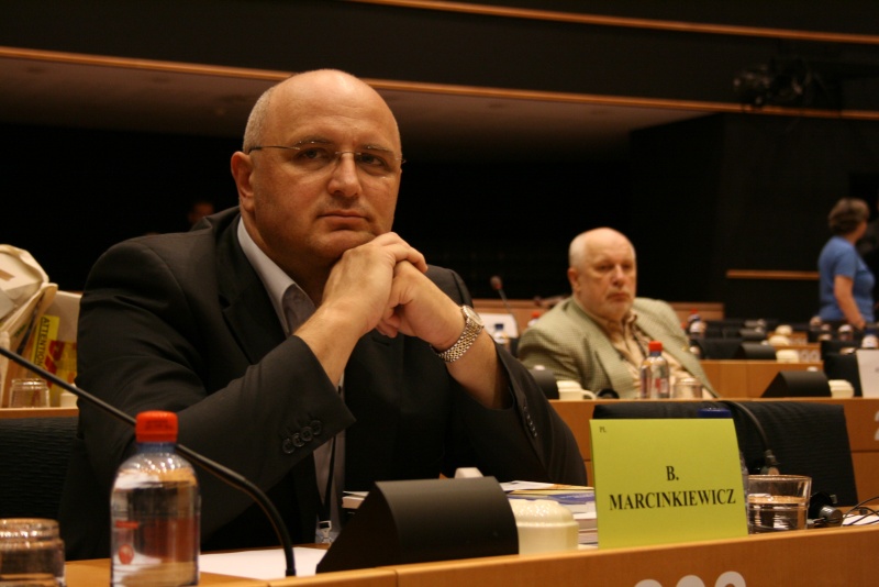 Zdjęcie w galerii na portalu naszwodzislaw.com: Bogdan Marcinkiewicz - poseł do Parlamentu Europejskiego  wiadomości z regionu
