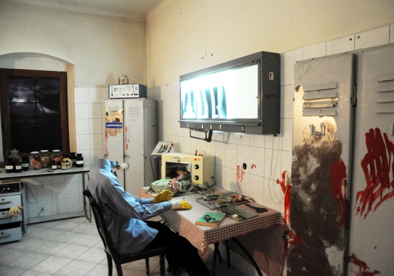 Zdjęcie w galerii na portalu naszwodzislaw.com: W muzeum horroru już straszy wiadomości z regionu