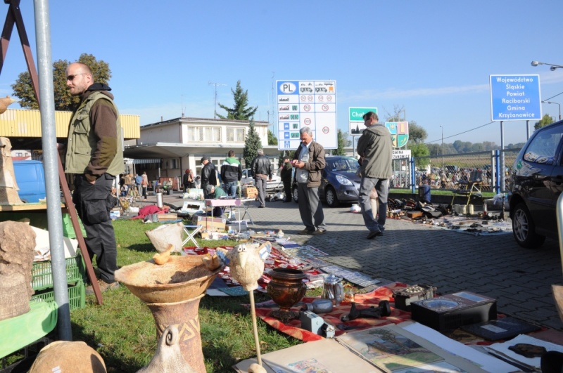 Zdjęcie w galerii na portalu naszwodzislaw.com: Rekordowy jarmark na granicy wiadomości z regionu