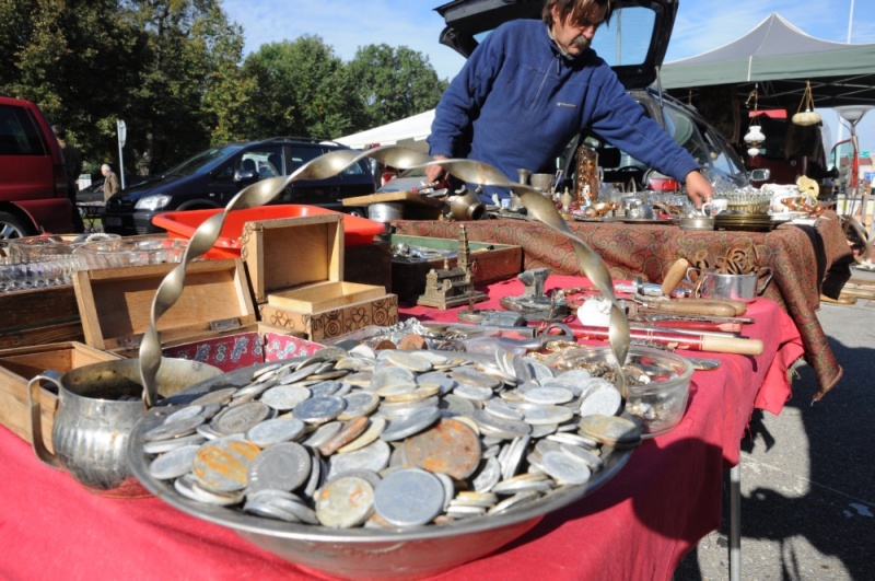 Zdjęcie w galerii na portalu naszwodzislaw.com: Rekordowy jarmark na granicy wiadomości z regionu