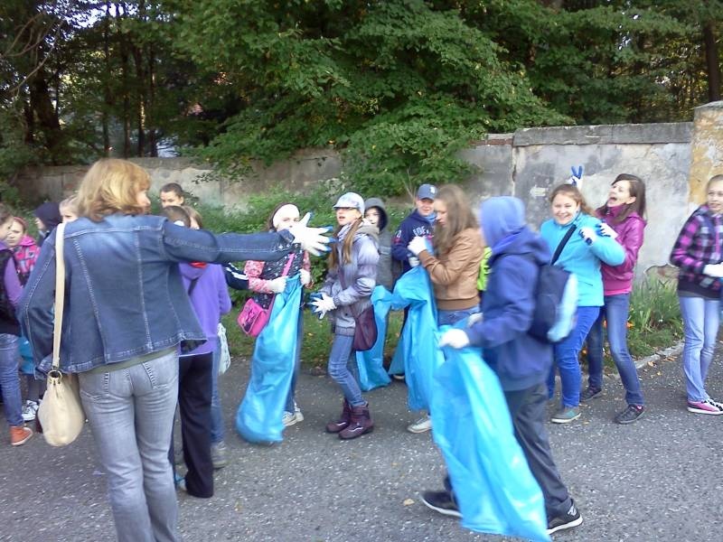 Zdjęcie w galerii na portalu naszwodzislaw.com: 21-22.09.2012 Wielkie sprzątanie Balatonu-Reaktywacja  wiadomości z regionu