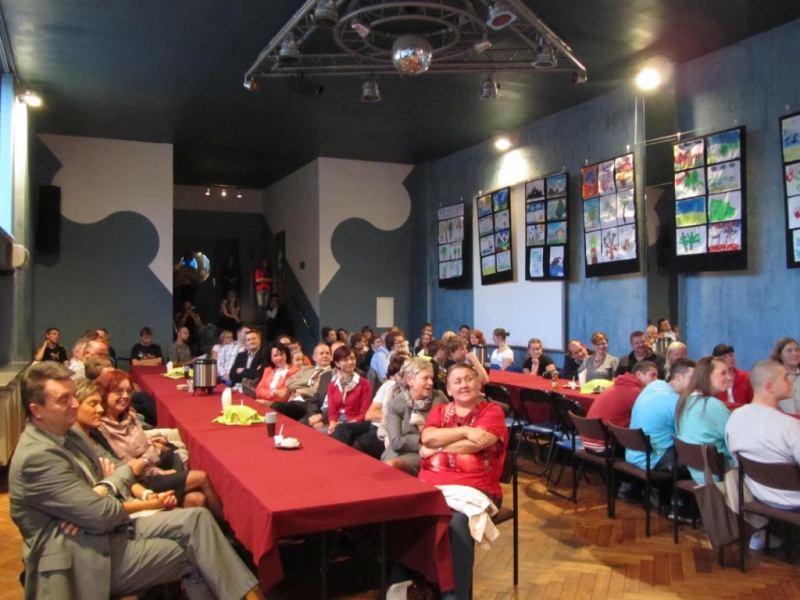 Zdjęcie w galerii na portalu naszwodzislaw.com: Polsko - czeski wieczór kabaretowy w WCK wiadomości z regionu