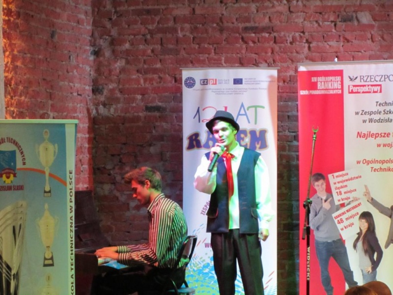 Zdjęcie w galerii na portalu naszwodzislaw.com: Polsko - czeski wieczór kabaretowy w WCK wiadomości z regionu