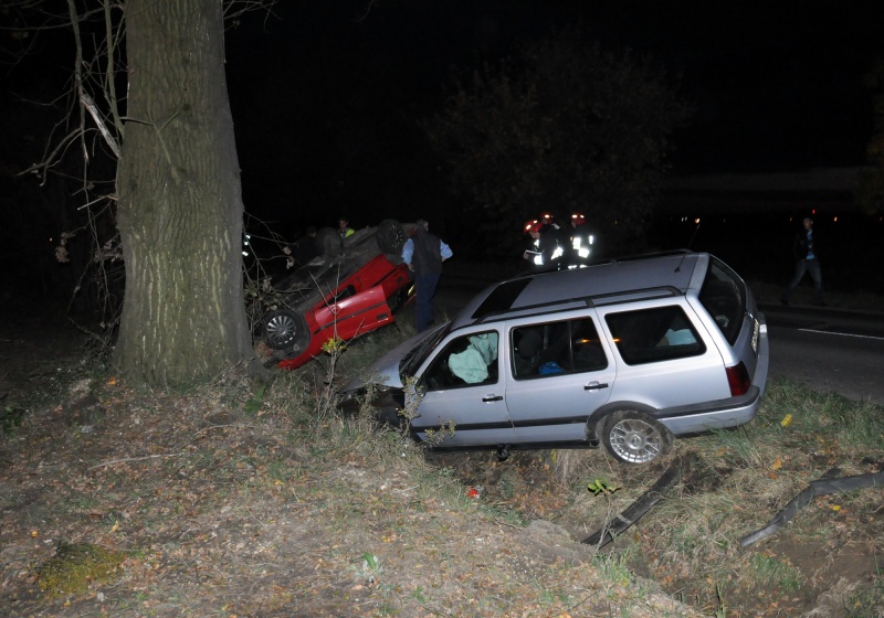 Zdjęcie w galerii na portalu naszwodzislaw.com: Zderzenie dwóch aut przed Lubomią wiadomości z regionu