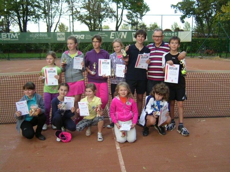 Zdjęcie w galerii na portalu naszwodzislaw.com: Puchary pojechały do Lubomi wiadomości z regionu