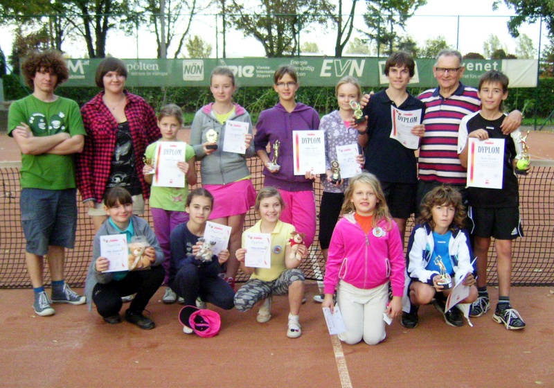 Zdjęcie w galerii na portalu naszwodzislaw.com: Puchary pojechały do Lubomi wiadomości z regionu