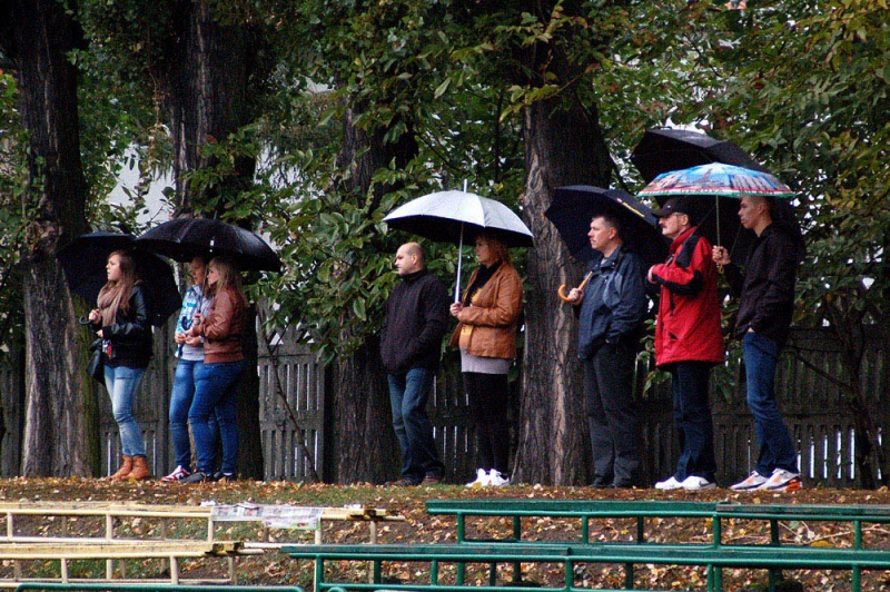 Zdjęcie w galerii na portalu naszwodzislaw.com: Deszczowa kanonada Odry wiadomości z regionu