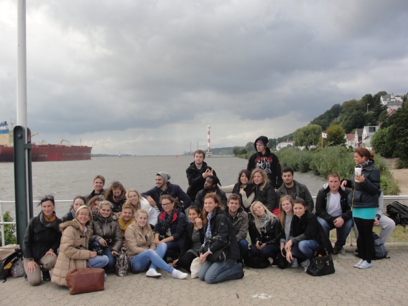 Zdjęcie w galerii na portalu naszwodzislaw.com: Rewizyta licealistów ze Skalnej w Hamburgu wiadomości z regionu