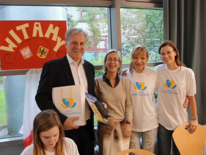 Zdjęcie w galerii na portalu naszwodzislaw.com: Rewizyta licealistów ze Skalnej w Hamburgu wiadomości z regionu