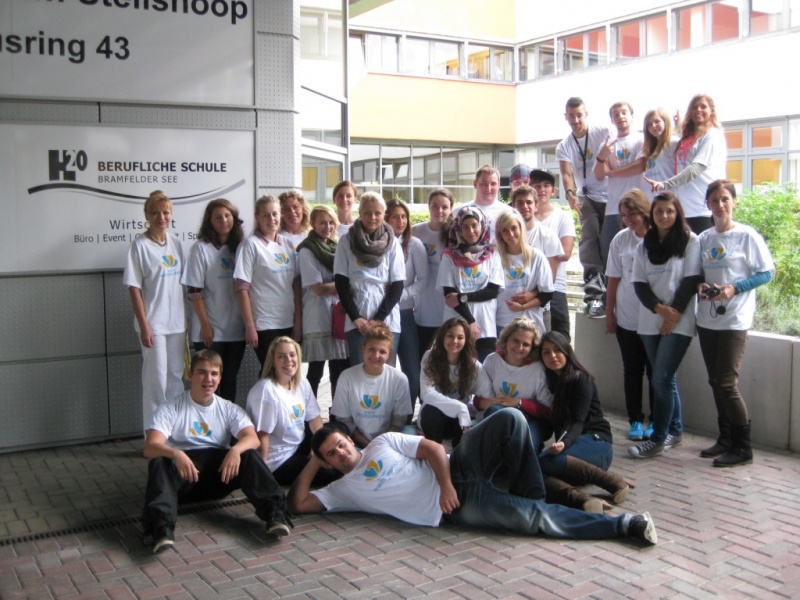 Zdjęcie w galerii na portalu naszwodzislaw.com: Rewizyta licealistów ze Skalnej w Hamburgu wiadomości z regionu