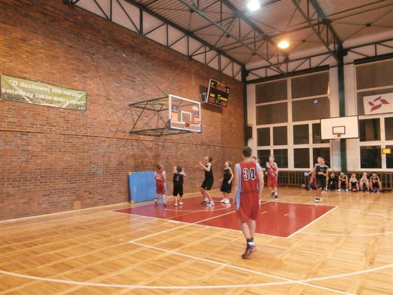 Zdjęcie w galerii na portalu naszwodzislaw.com: Czwarta wygrana młodych  koszykarzy  MKS-u Wodzisław Śl. wiadomości z regionu