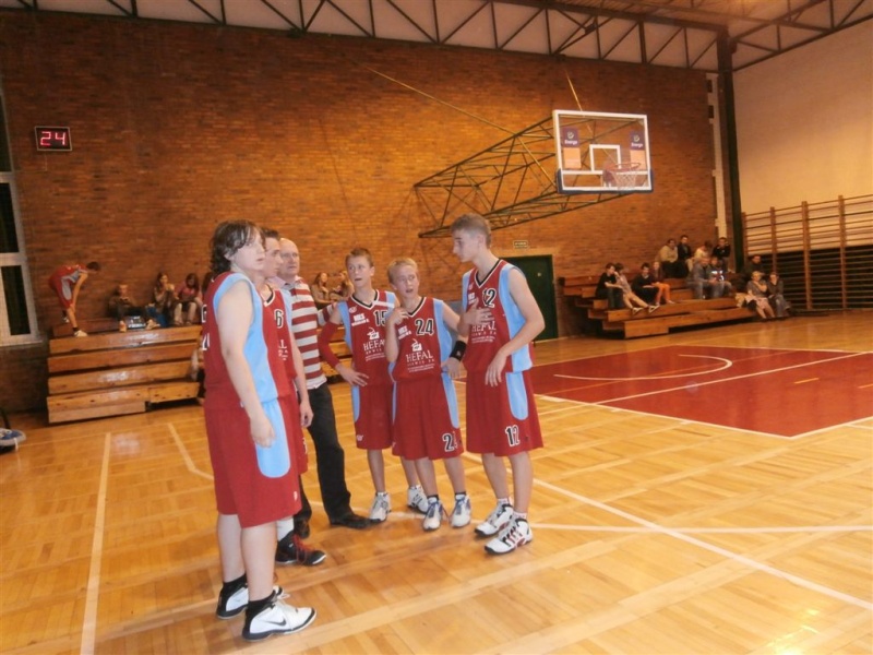 Zdjęcie w galerii na portalu naszwodzislaw.com: Czwarta wygrana młodych  koszykarzy  MKS-u Wodzisław Śl. wiadomości z regionu