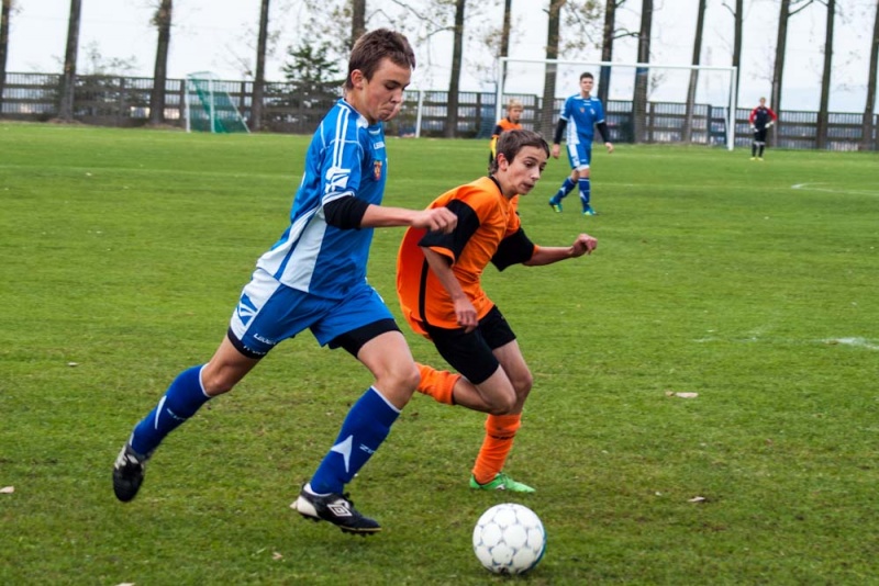 Zdjęcie w galerii na portalu naszwodzislaw.com: Gosław Jedłownik rozbił trampkarzy Owsiszcz wiadomości z regionu