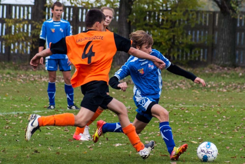 Zdjęcie w galerii na portalu naszwodzislaw.com: Gosław Jedłownik rozbił trampkarzy Owsiszcz wiadomości z regionu