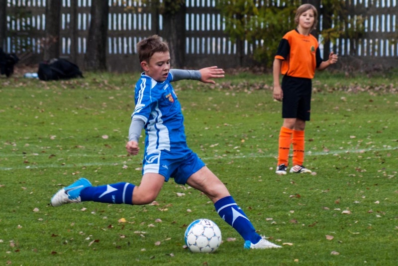 Zdjęcie w galerii na portalu naszwodzislaw.com: Gosław Jedłownik rozbił trampkarzy Owsiszcz wiadomości z regionu