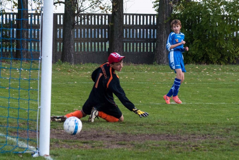 Zdjęcie w galerii na portalu naszwodzislaw.com: Gosław Jedłownik rozbił trampkarzy Owsiszcz wiadomości z regionu
