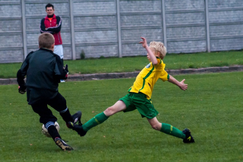 Zdjęcie w galerii na portalu naszwodzislaw.com: Remis Lubomi, przegrana Gosława wiadomości z regionu
