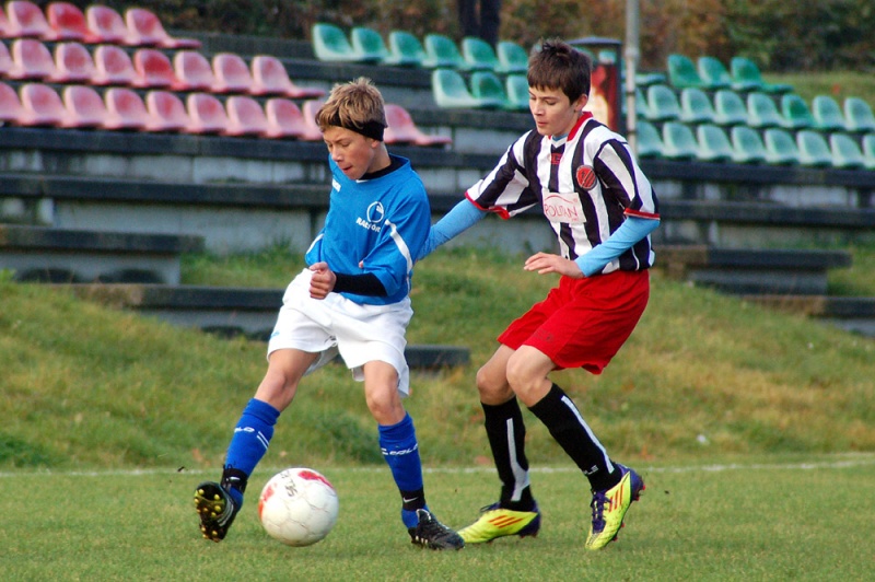 Zdjęcie w galerii na portalu naszwodzislaw.com: Naprzód Czyżowice rozgromił Unię wiadomości z regionu