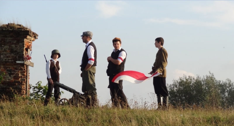 Zdjęcie w galerii na portalu naszwodzislaw.com: Wehrmacht zaatakował przy grobie bordynowskiej pani wiadomości z regionu