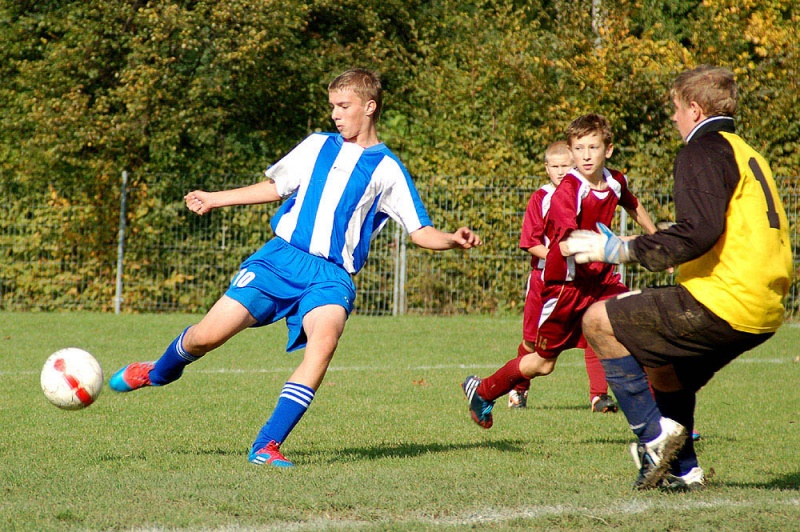 Zdjęcie w galerii na portalu naszwodzislaw.com: Grad goli strzelonych przez Gorzyce wiadomości z regionu