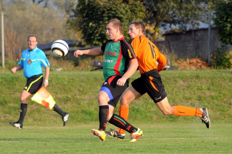 Zdjęcie w galerii na portalu naszwodzislaw.com: Rafako wyrwało remis Płomieniowi wiadomości z regionu