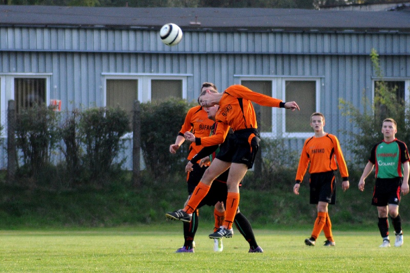 Zdjęcie w galerii na portalu naszwodzislaw.com: Rafako wyrwało remis Płomieniowi wiadomości z regionu