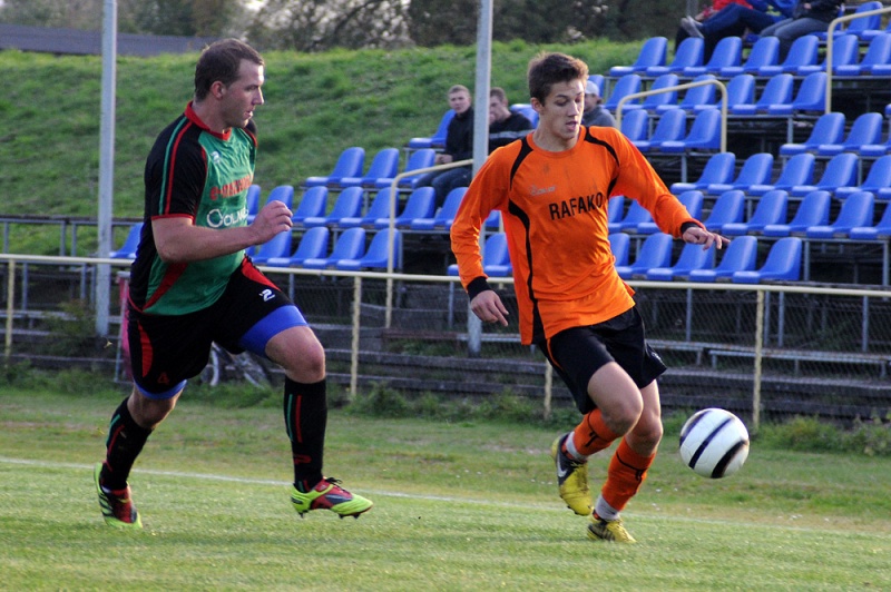 Zdjęcie w galerii na portalu naszwodzislaw.com: Rafako wyrwało remis Płomieniowi wiadomości z regionu