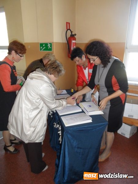 Zdjęcie w galerii na portalu naszwodzislaw.com: W Roku Korczaka dyskutowali o prawach dziecka wiadomości z regionu