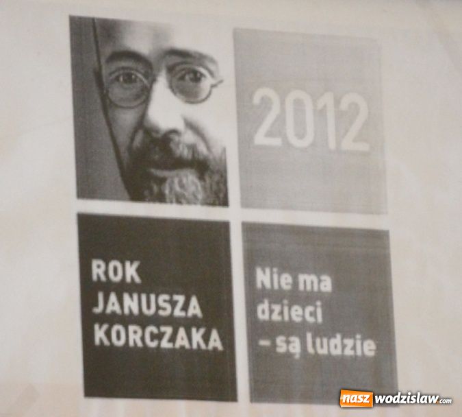 Zdjęcie w galerii na portalu naszwodzislaw.com: W Roku Korczaka dyskutowali o prawach dziecka wiadomości z regionu