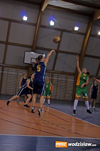 Zdjęcie w galerii na portalu naszwodzislaw.com: Juniorki Olimpii również zwycięskie wiadomości z regionu