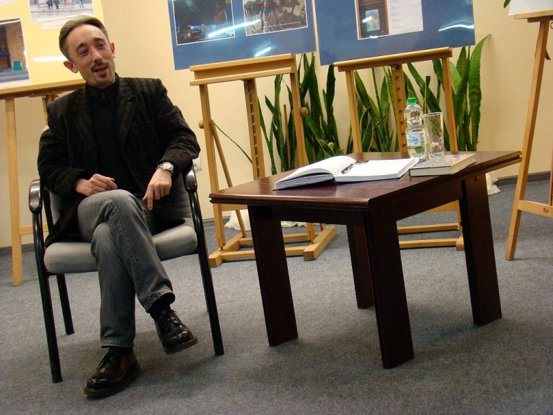 Zdjęcie w galerii na portalu naszwodzislaw.com: Marcin Wroński – typ histeryczny wiadomości z regionu