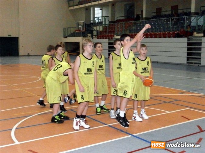 Zdjęcie w galerii na portalu naszwodzislaw.com: Koszykarze MKS Wodzisław Śl. wygrywają dwa mecze na turnieju w Strzelcach Opolskich wiadomości z regionu