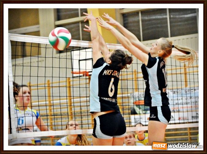 Zdjęcie w galerii na portalu naszwodzislaw.com: Pierwsze zwycięstwo Zorzy w II lidze wiadomości z regionu