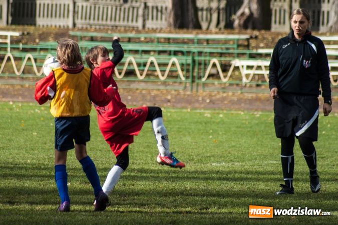 Zdjęcie w galerii na portalu naszwodzislaw.com: Krzysztof Bienia uziemił Ikara wiadomości z regionu